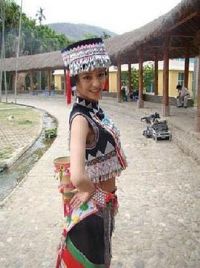 ����Ů����